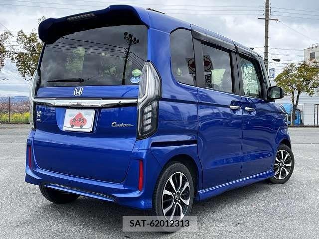 Honda N BOX CUSTOM 2017-09 306932-2