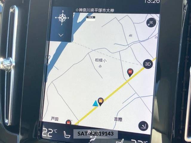 Volvo XC40 2019-06 215723-5