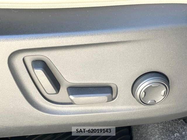 Volvo XC40 2019-06 215723-9