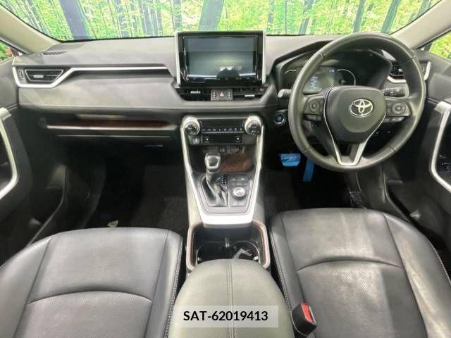 Toyota RAV4 2022-10 393592-1
