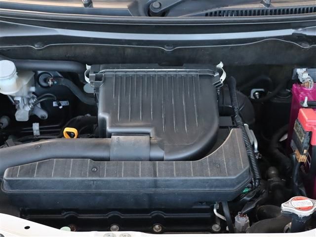 Suzuki SWIFT 2014-09 14697-29