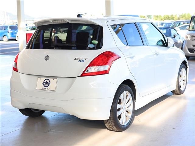 Suzuki SWIFT 2014-09 14697-3
