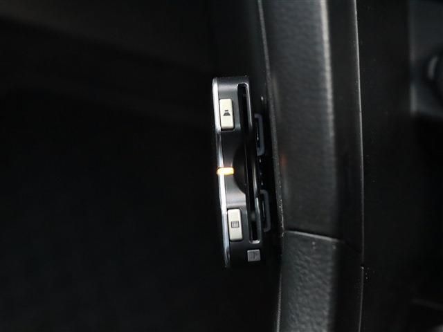 Suzuki SWIFT 2014-09 14697-15