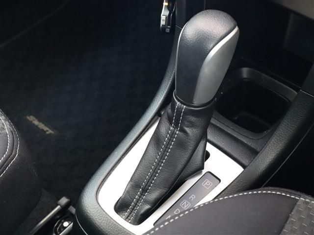 Suzuki SWIFT 2014-09 14697-13