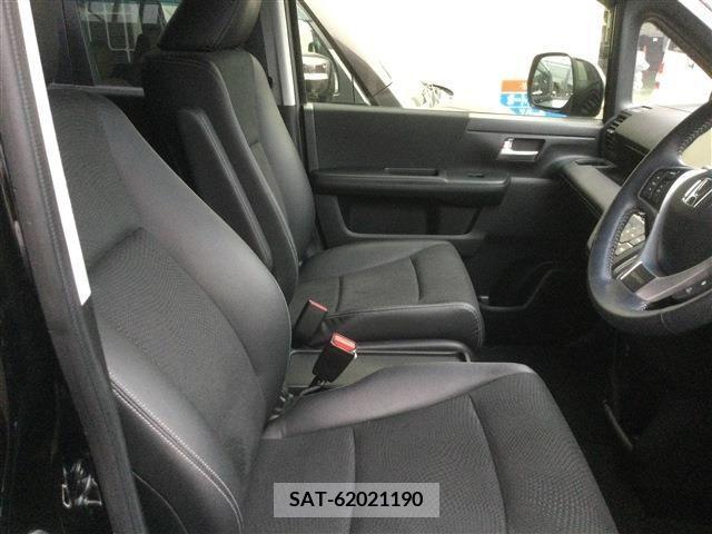 Honda e 2014-09 256668-15