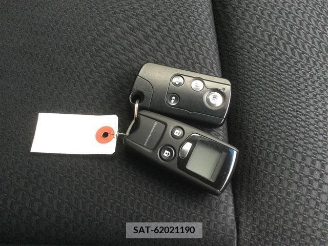 Honda e 2014-09 256668-14