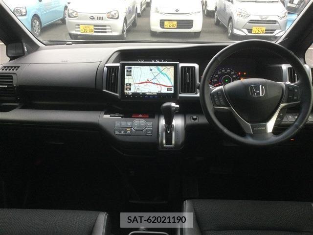 Honda e 2014-09 256668-5