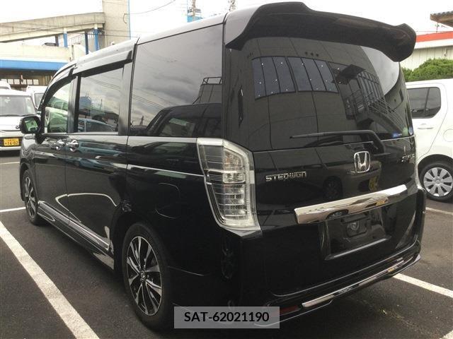 Honda e 2014-09 256668-4