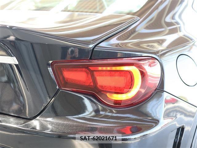 Toyota 86 2015-08 264729-25