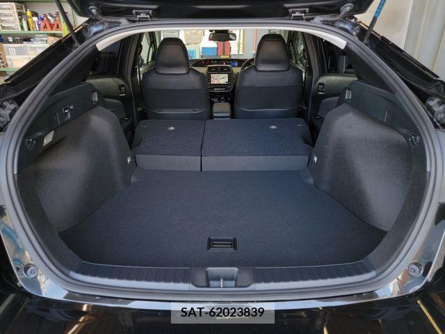 Toyota PRIUS 2021-09 393382-23