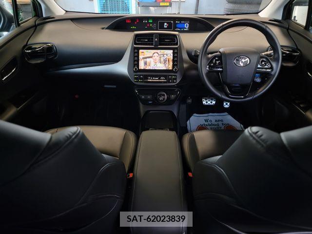 Toyota PRIUS 2021-09 393382-19