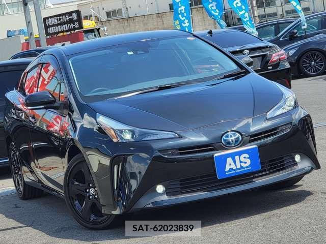 Toyota PRIUS 2021-09 393382-1