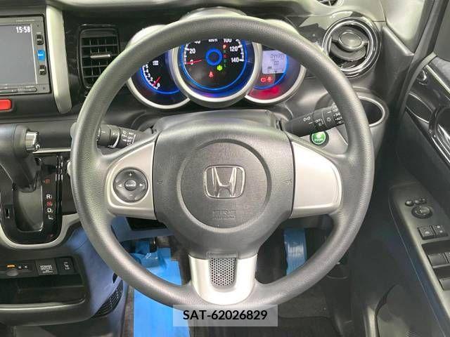 Honda N BOX CUSTOM 2017-01 364748-11