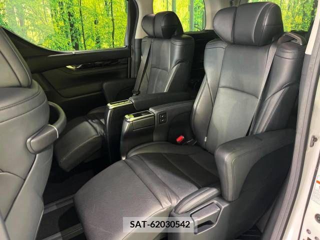 Toyota ALPHARD 2018-11 299461-9