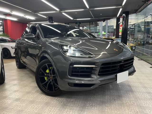 Porsche CAYENNE 2020-03 4741-3