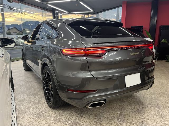 Porsche CAYENNE 2020-03 4741-2