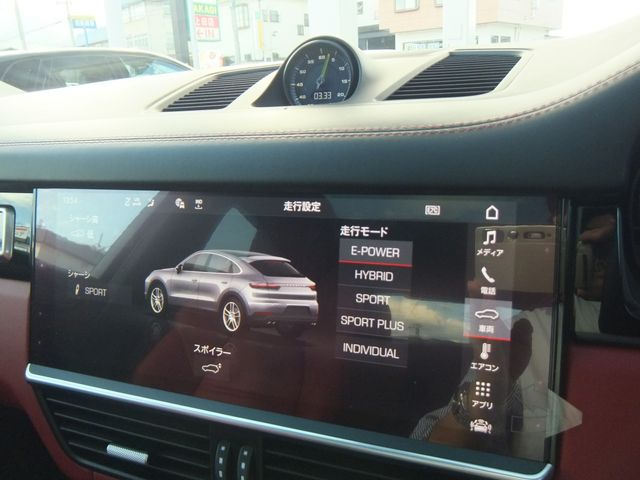 Porsche CAYENNE 2020-03 4741-14