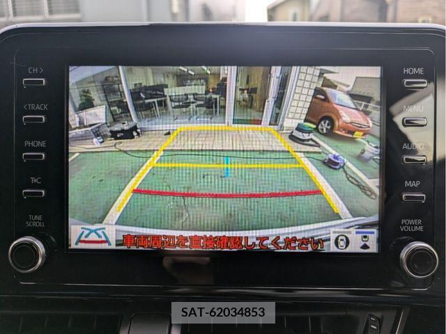Toyota C-HR 2021-11 331790-22