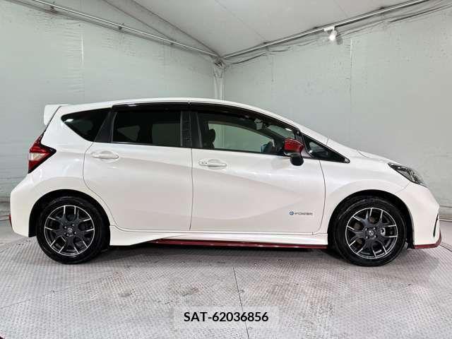 Nissan NOTE 2019-10 279907-7