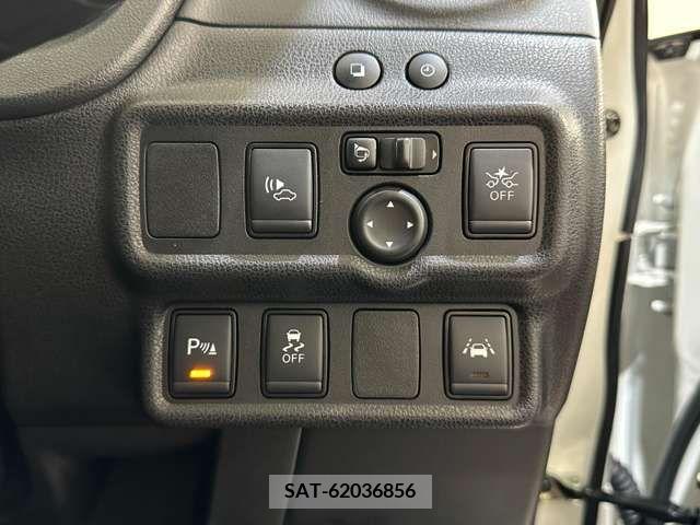 Nissan NOTE 2019-10 279907-17