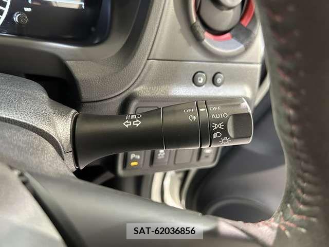 Nissan NOTE 2019-10 279907-15
