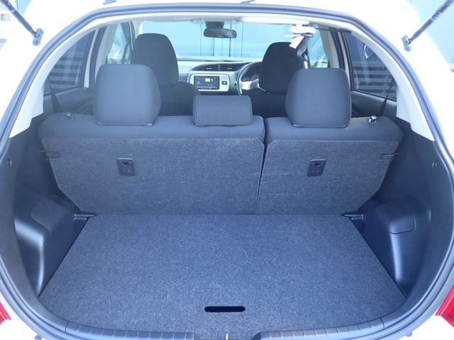 Toyota VITZ 2016-10 22189-17