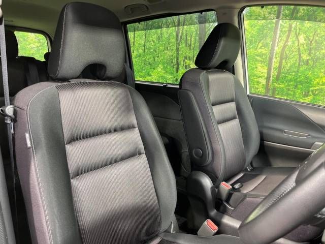 Nissan SERENA 2016-10 12267-9