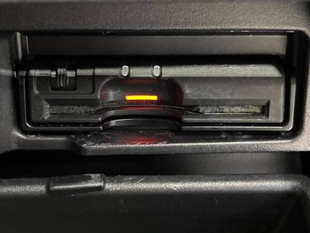 Nissan SERENA 2016-10 12267-7