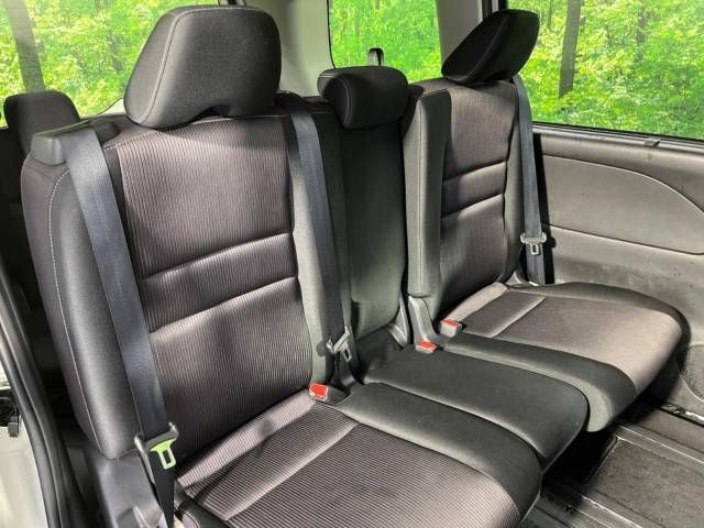 Nissan SERENA 2016-10 12267-10