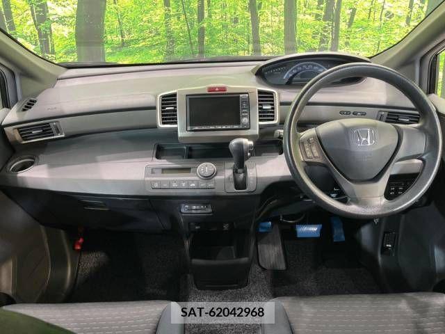 Honda FREED SPIKE 2010-09 328162-1