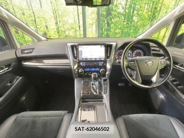 Toyota ALPHARD 2016-10 258965-1