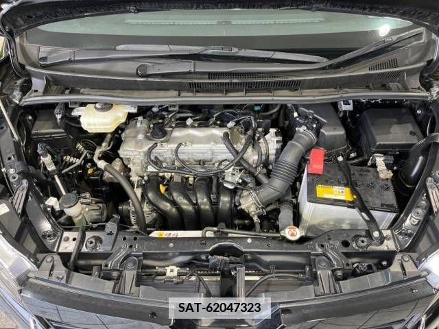Toyota VOXY 2017-11 344895-19