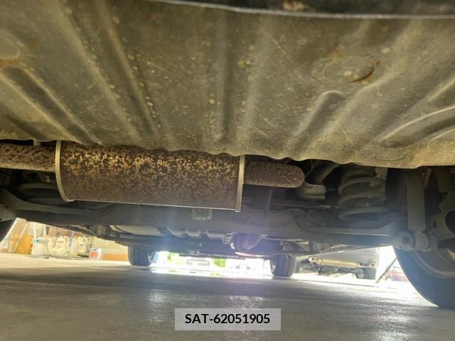 Nissan SERENA 2010-07 393921-7