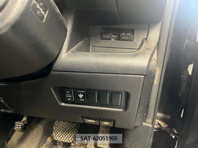Nissan SERENA 2010-07 393921-20