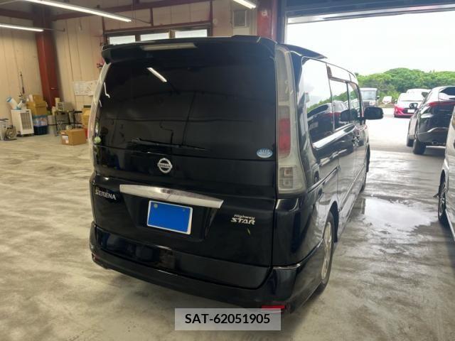 Nissan SERENA 2010-07 393921-2