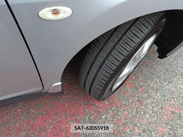 Nissan TIIDA 2012-04 369609-27
