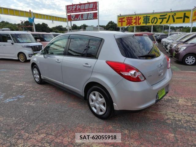 Nissan TIIDA 2012-04 369609-11