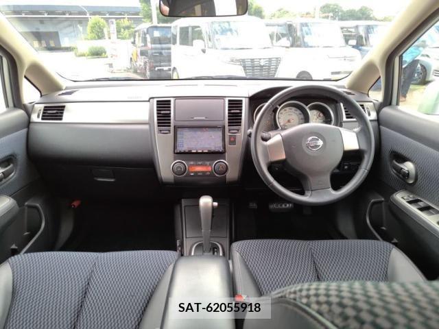 Nissan TIIDA 2012-04 369609-2