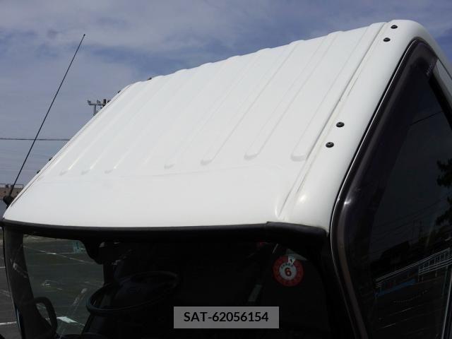 Hino DUTRO 2018-01 296688-13