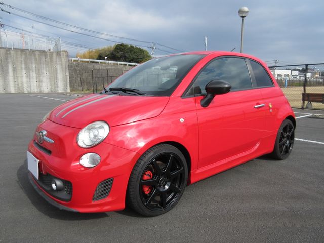 Abarth 695 2011-03 340-6