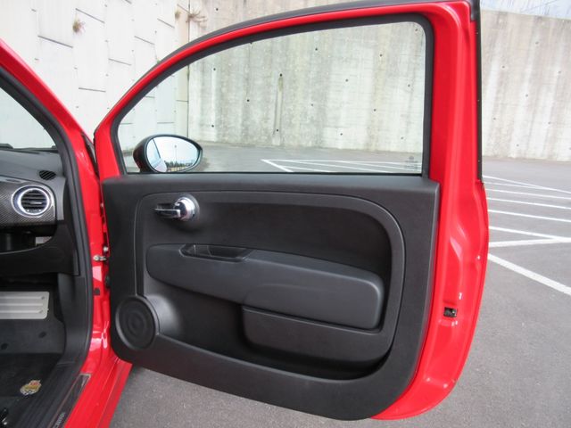 Abarth 695 2011-03 340-20