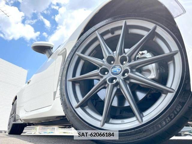 Subaru BRZ 2021-10 349726-18