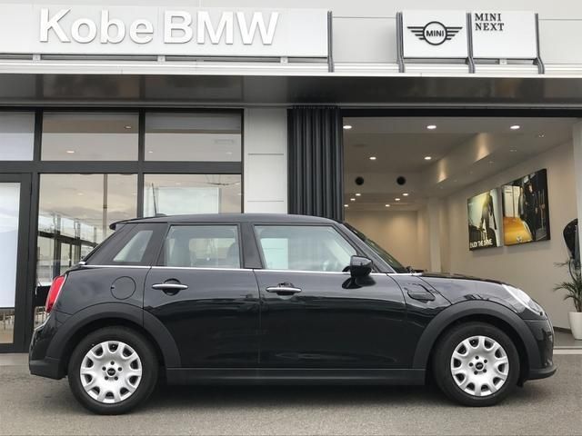 Bmw MINI 2022-06 8509-6
