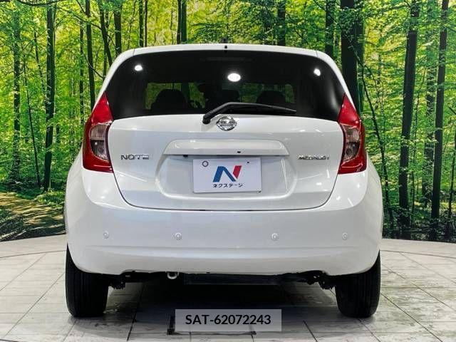 Nissan NOTE 2015-08 313873-13