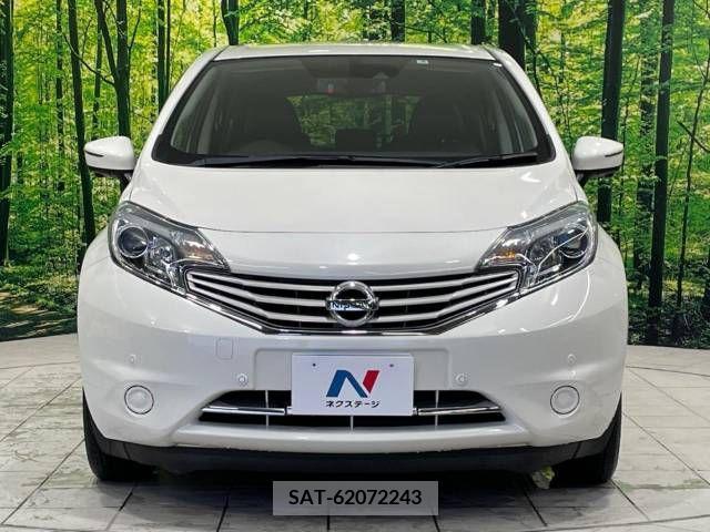Nissan NOTE 2015-08 313873-12