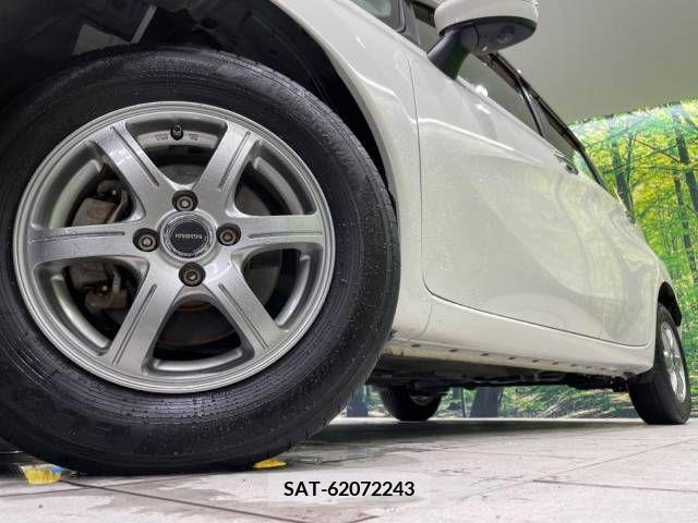 Nissan NOTE 2015-08 313873-11