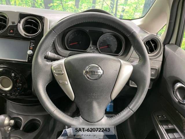 Nissan NOTE 2015-08 313873-9