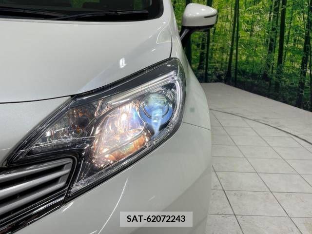 Nissan NOTE 2015-08 313873-10