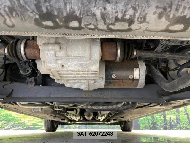 Nissan NOTE 2015-08 313873-17