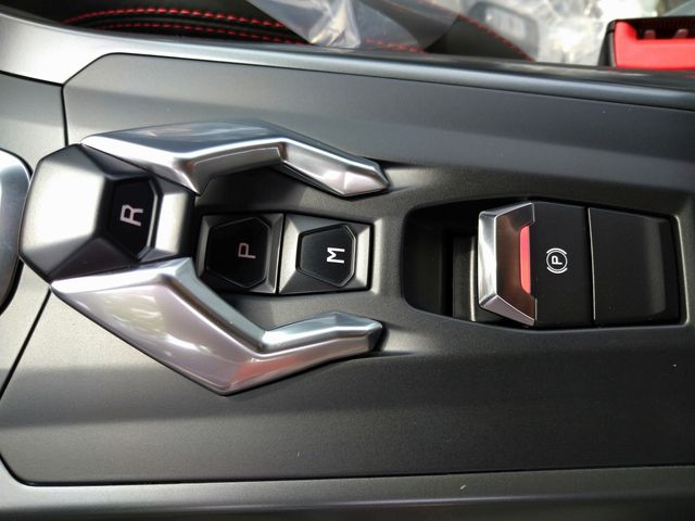 Lamborghini Huracan 2017-01 20838-17